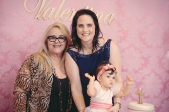 Na coluna de hoje os parabéns para Valentina no seu 1º Aniversário. (Fotos: Gui Benck)