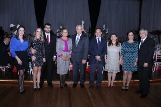 Roberta Westphalen, Pres. Marcio Patussi e namorada Sheila Zotis, Pres.da FIERGS Antonio e esposa Regina Roso , Pref. Luciano Azevedo, Giselda, Valéria de Mattos e Pres. da Acisa Marco Mattos