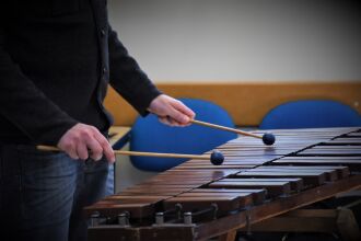 As aulas contemplam os instrumentos que o curso de Música dispõe (Foto: Divulgação/UPF)