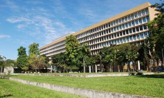 66 das 69 universidades federais brasileiras estão oferecendo aulas a distância para os estudantes (Foto: Divulgação/UFRJ)