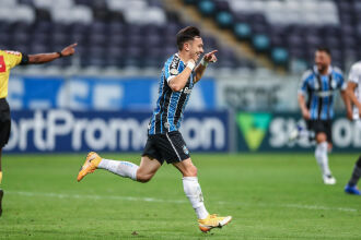 Pepê: dois gols na vitória gremista Foto – Lucas Uebel-GFBPA