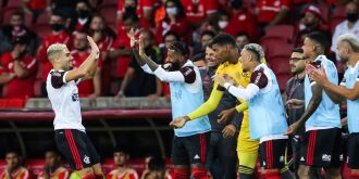 Flamengo comemora na Beira-Rio -Pedro Tesch-AGIF-CBF