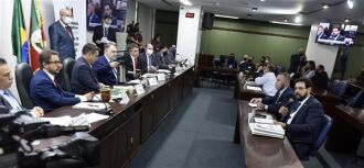 Deputado Rui participou da sessão - Foto Guerreiro