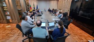 Adequações na comunicação de lideranças e regime de votação, distinção de Honra ao Mérito e para requerimento ou proposição de concessão de título honorífico, estão entre as pautas