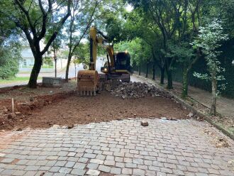 Obra de revitalização da Avenida Scarpellini Ghezzi sofre com o furto de fiação