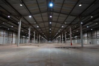 Amplo espaço será usado como base para distribuição dos donativos FOTO MICHEL SANDERI
