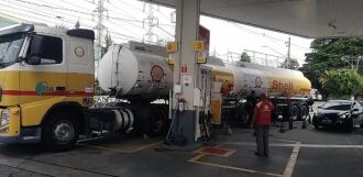 De acordo com o Sindicato do Comércio Varejista de Derivados de Petróleo do Estado (Sulpetro), o abastecimento segue ocorrendo, mas de forma fracionada - FOTO: DIVULGAÇÃO