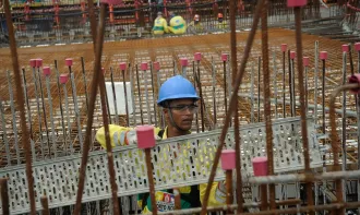 Setor da construção civil gerou 33 novas vagas em fevereiro - FOTO: AGÊNCIA BRASIL