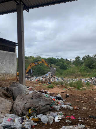 Mais de 5 mil toneladas são classificadas como rejeitos ou resíduos orgânicos e vão para descarte - Foto: Mariana Almeida