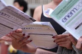 Para os participantes que não têm isenção, a taxa de inscrição é de R$ 85 - Foto: AGÊNCIA BRASIL
