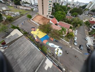 A figura de Neymar foi concluída na semana passada. Já a pintura do gaúcho Alisson ficou pronta no fim de semana - Foto: Arquivo Pessoal