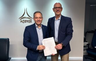 O contrato prevê maior integração entre o município e a AGERGS no monitoramento das metas estabelecidas para os serviços - FOTO: DIVULGAÇÃO/AGERGS.
