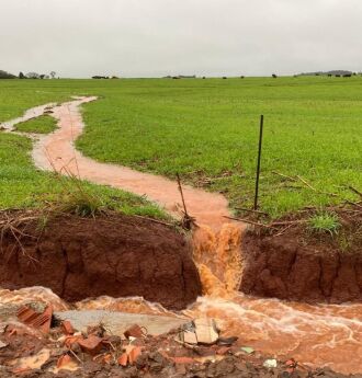 A perda da camada superficial do solo compromete nutrientes essenciais cuja reposição pode levar muitos anos - Foto: Gazeta Carazinho/Divulgação