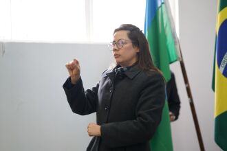 Os contratos terão vigência de 12 meses, garantindo ao município a disponibilidade de intérpretes sempre que houver necessidade de acessibilidade comunicacional nas ações públicas - FOTO: MICHEL SANDERI/PMPF