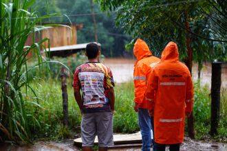 A Defesa Civil permanece em alerta para possíveis transtornos causados pelos grande volumes de chuva - Foto: Arquivo/PMPF