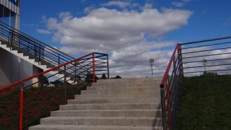 Acesso ganhou proteção em aço tubular