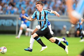 Cristian Rodríguez fez sua estreia com a camisa do Grêmio Crédito: