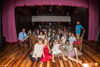 Em sete anos de atuação, a DIA Indústria da Arte realizou seis edições da Mostra Teatro é Fazer