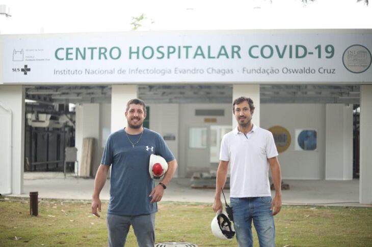 Renan Zanella Lorenzoni (esquerda) se formou em 2011 em Engenharia Mecânica na UPF. Foto: Divulgação
