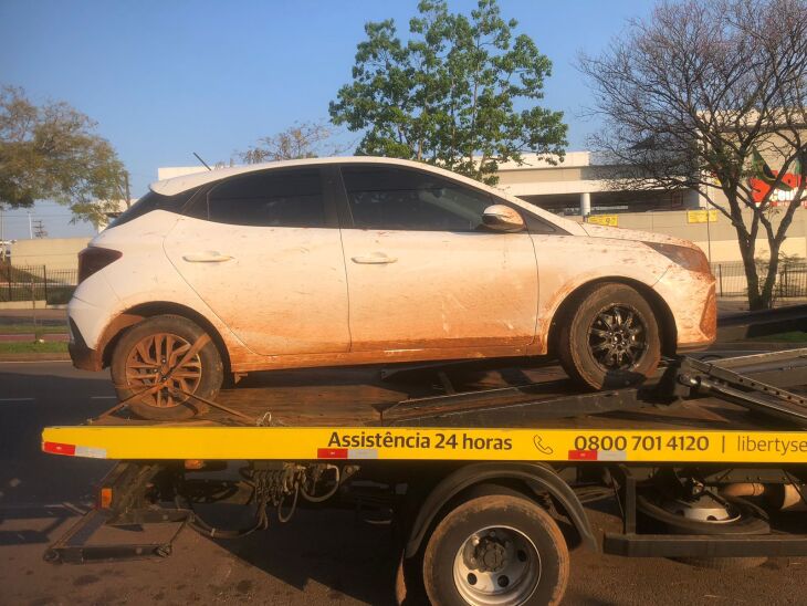 HB20 foi furtado no centro de Passo Fundo – Foto-Divulgação 3º BPChq   