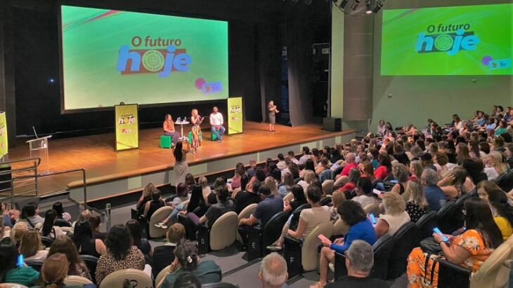 O modelo de ensino, que já havia sido implementado em 111 instituições em 2023, será expandido para um total de 205 escolas estaduais