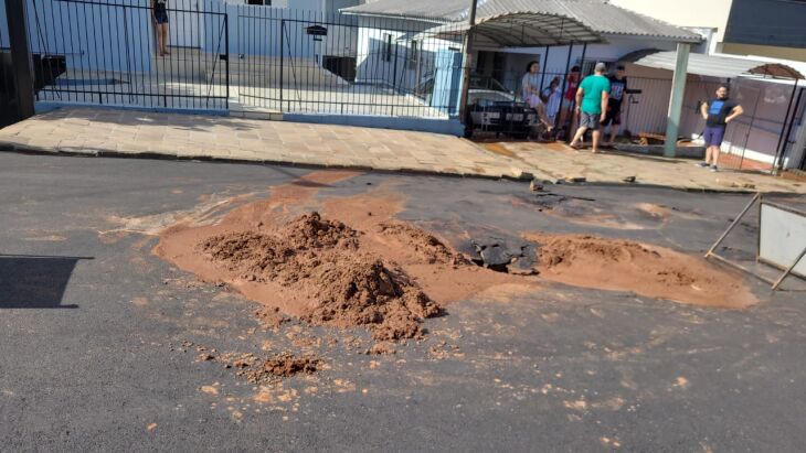 Rompimento ocorreu na Rua Frei Caneca - Foto – Divulgação-Corsan