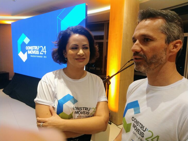 Apresentação: Roberta Leal e Cristiano Basso -Foto – LC Schneider-ON