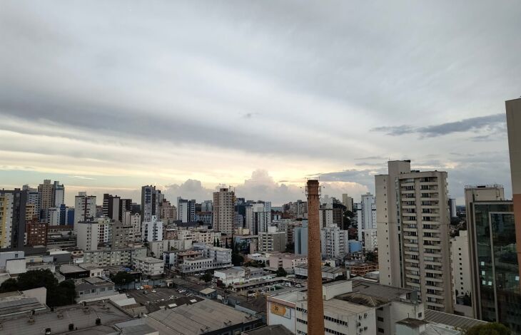 Quinta-feira: predomínio de nebulosidade em Passo Fundo - Foto – LC Schneider-ON