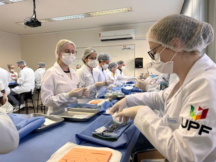  Universidade é pilar essencial na formação de profissionais, na oferta de atendimentos e no fortalecimento da saúde coletiva no município e região
