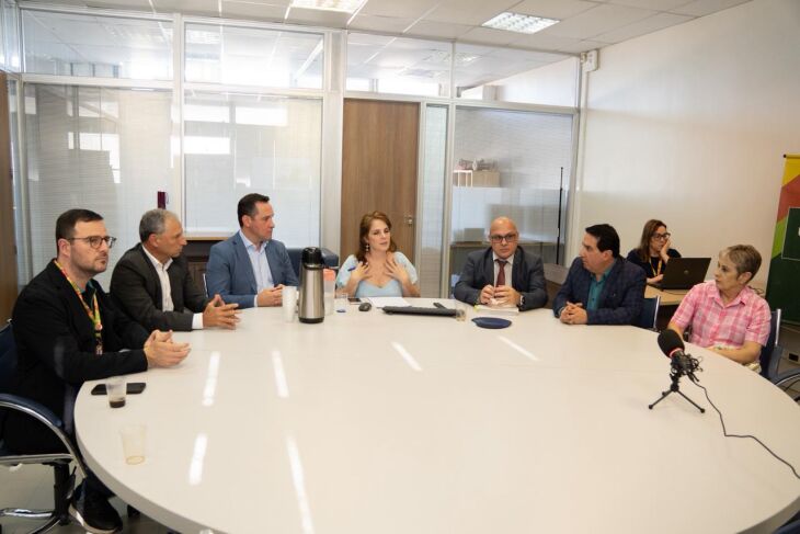 Encontro buscou uma alternativa que garanta agilidade e justiça para os moradores - Foto: Divulgação