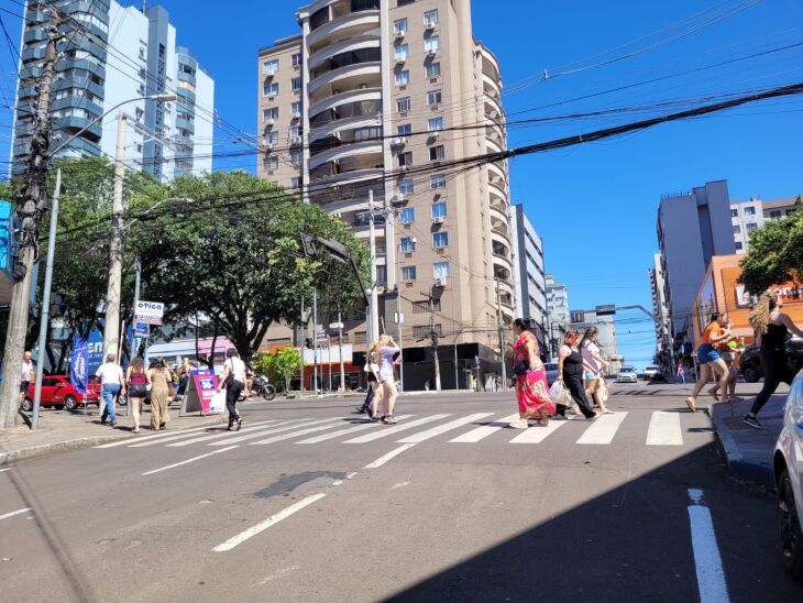 Temperatura chegou aos 27ºC na tarde desta quarta-feira em Passo Fundo - Foto: LUCIANO BREITKREITZ/ON