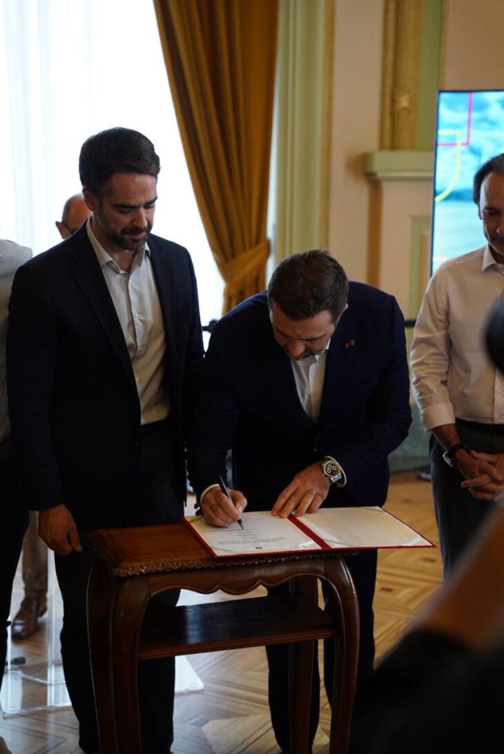 Concessão foi assinada na manhã de hoje no Palácio Piratini - 