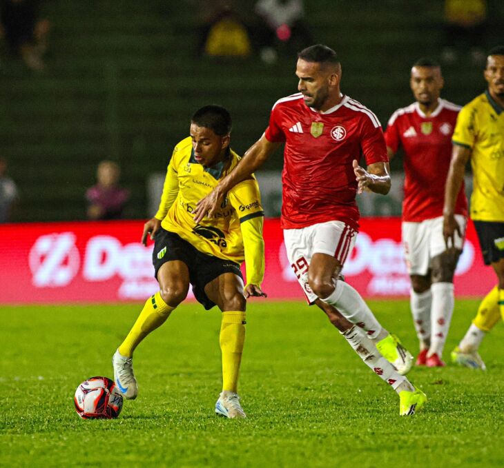  Partida foi à noite em Erechim – Foto – Matheus Wschenfelder / YFC