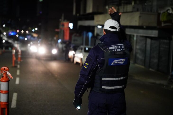 Balada Segura: autuações por embriaguez, recolhimento de CNHs e remoção de veículos  - Foto – Michel Sanderi-PMPF