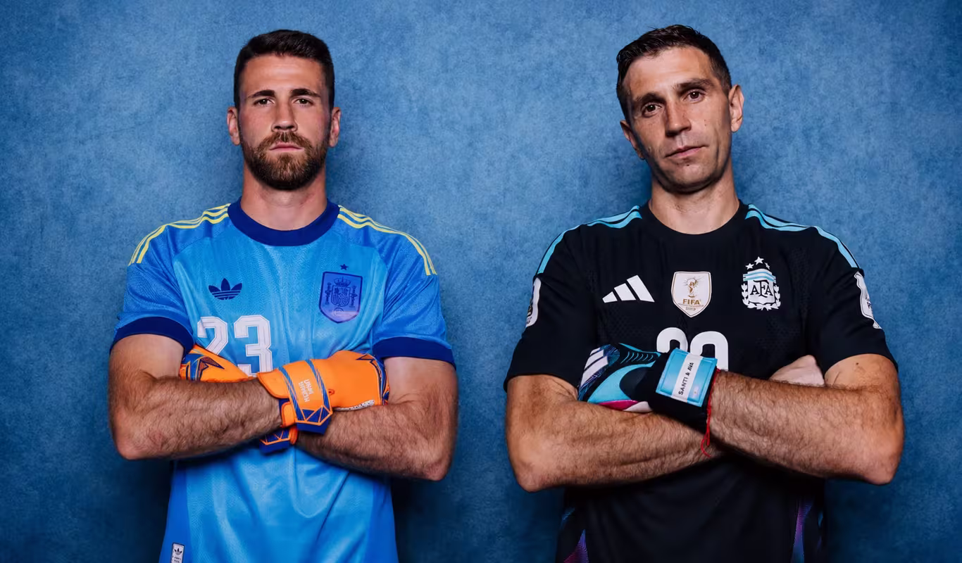 Espanha x Argentina: um duelo entre dois grandes goleiros - Foto-Divulgação-FIFA