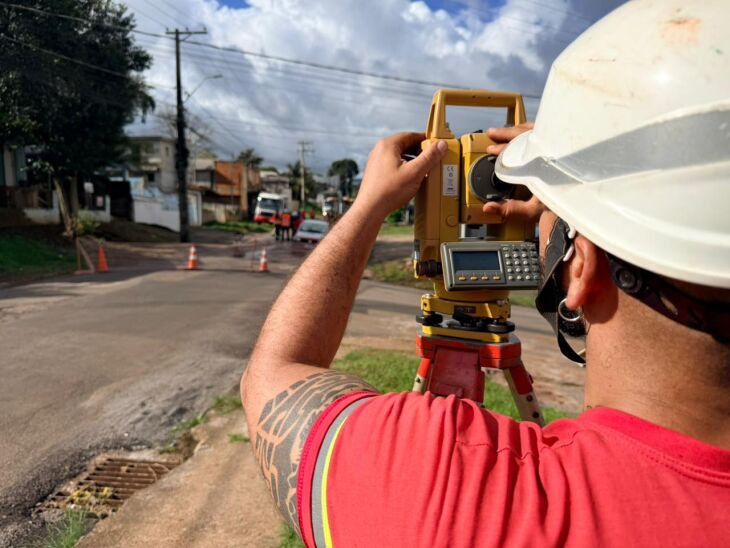 Obra vai possibilitar o isolamento de trechos menores da rede quando uma manutenção for necessária - Foto: Divulgação/Corsan