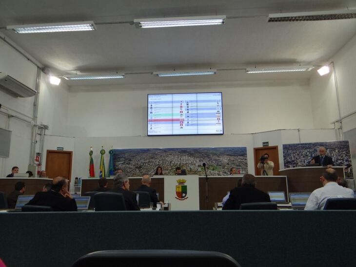 Proponente, Marcos da Silva, disse que não abre mão do período protocolado.
