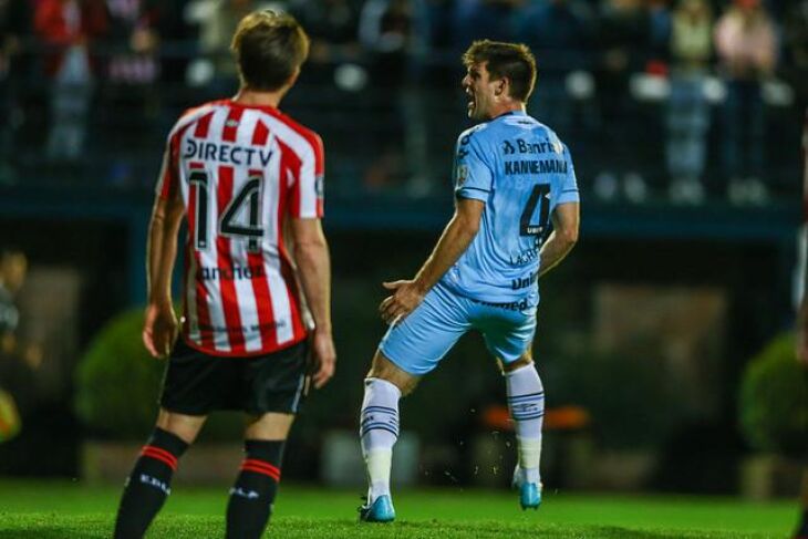 Kannemann marcou para o Grêmio