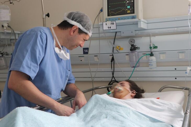 Neurocirurgião avaliou paciente após o procedimento