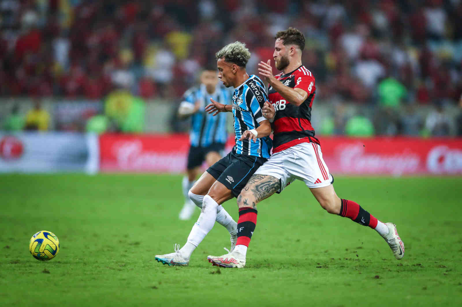 Grêmio joga bem, mas está eliminado da Copa do Brasil e foca no Brasileirão